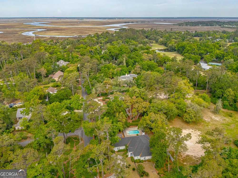 343 Major Wright RD St. Simons, GA 31522