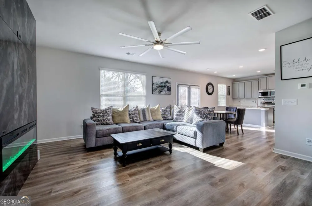 502 Mcginnis CIR Calhoun, GA 30701