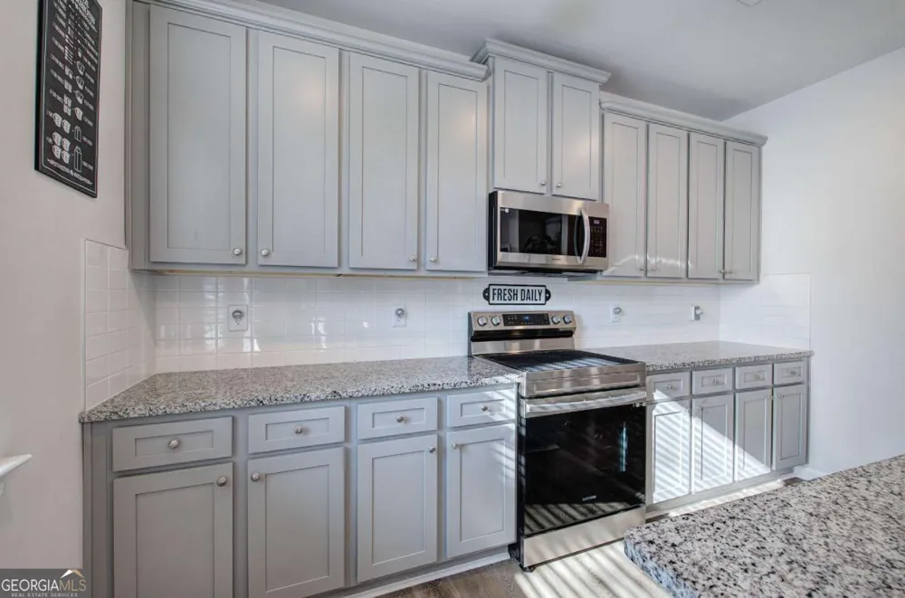 502 Mcginnis CIR Calhoun, GA 30701