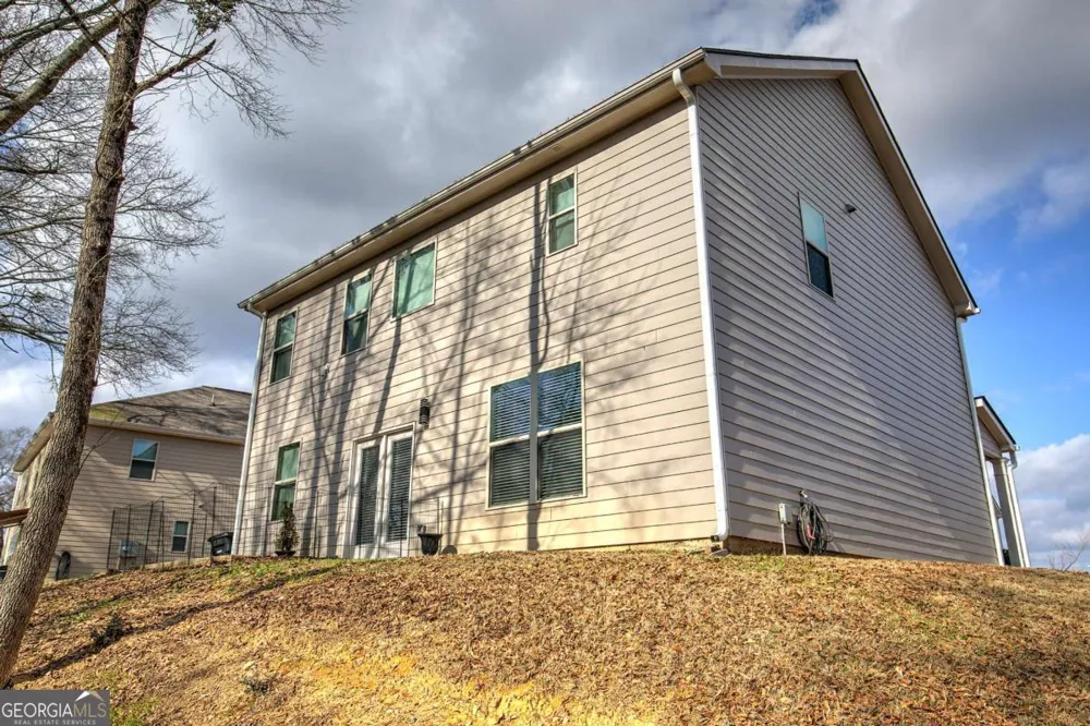 502 Mcginnis CIR Calhoun, GA 30701