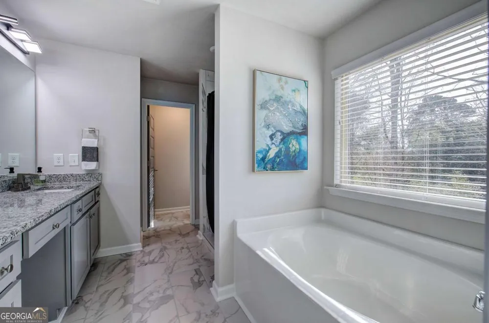 502 Mcginnis CIR Calhoun, GA 30701