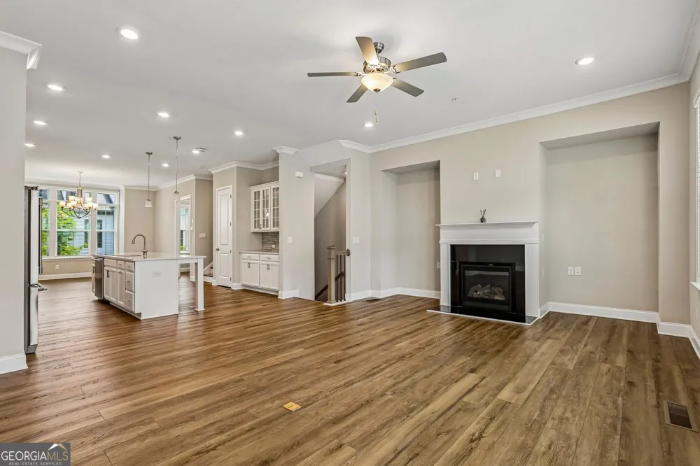 933 Catamaran CT Alpharetta, GA 30005