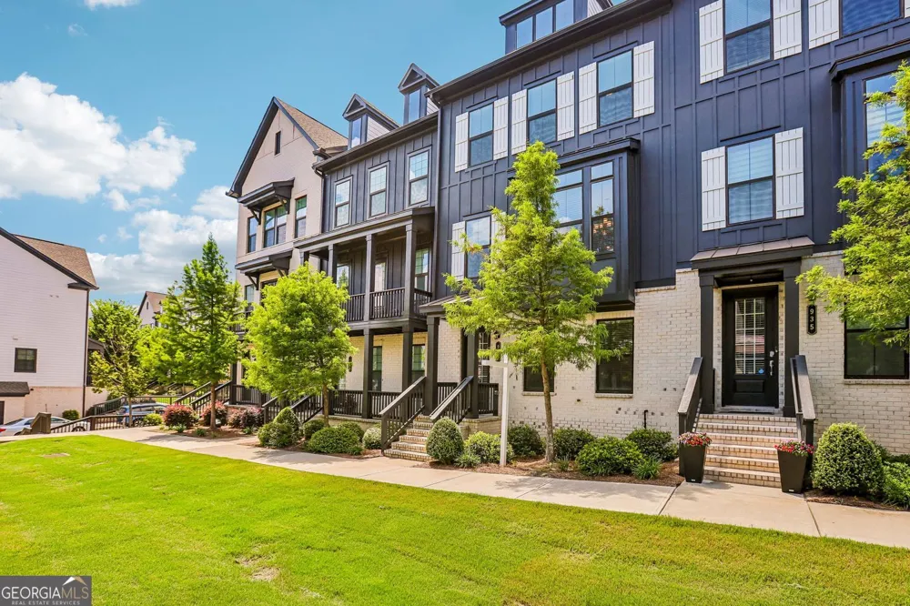 933 Catamaran CT Alpharetta, GA 30005