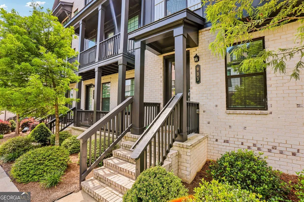 933 Catamaran CT Alpharetta, GA 30005