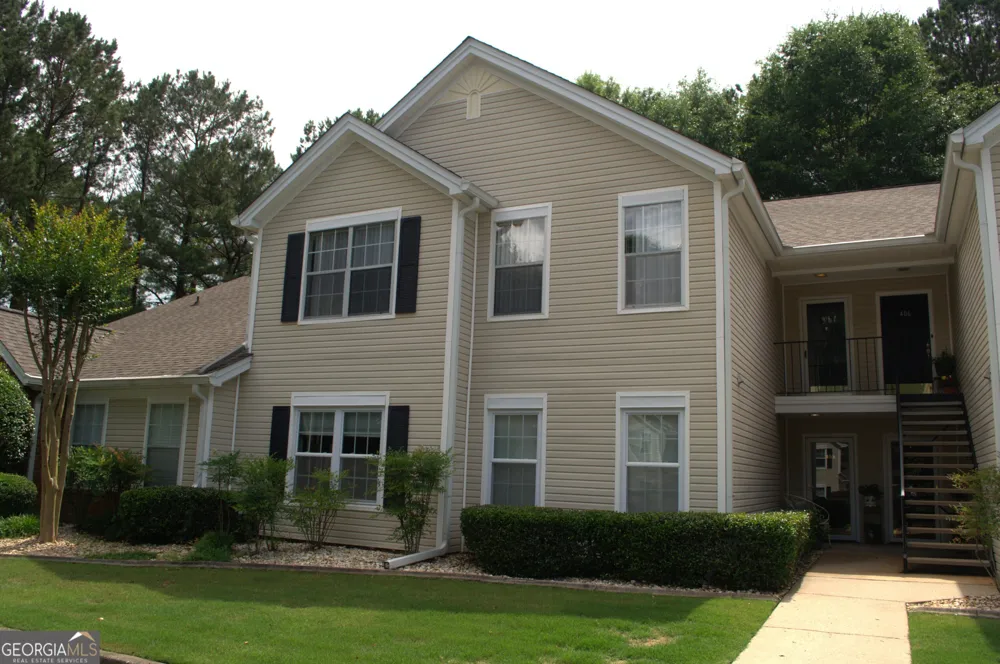 404 Ridgefield DR Peachtree City, GA 30269