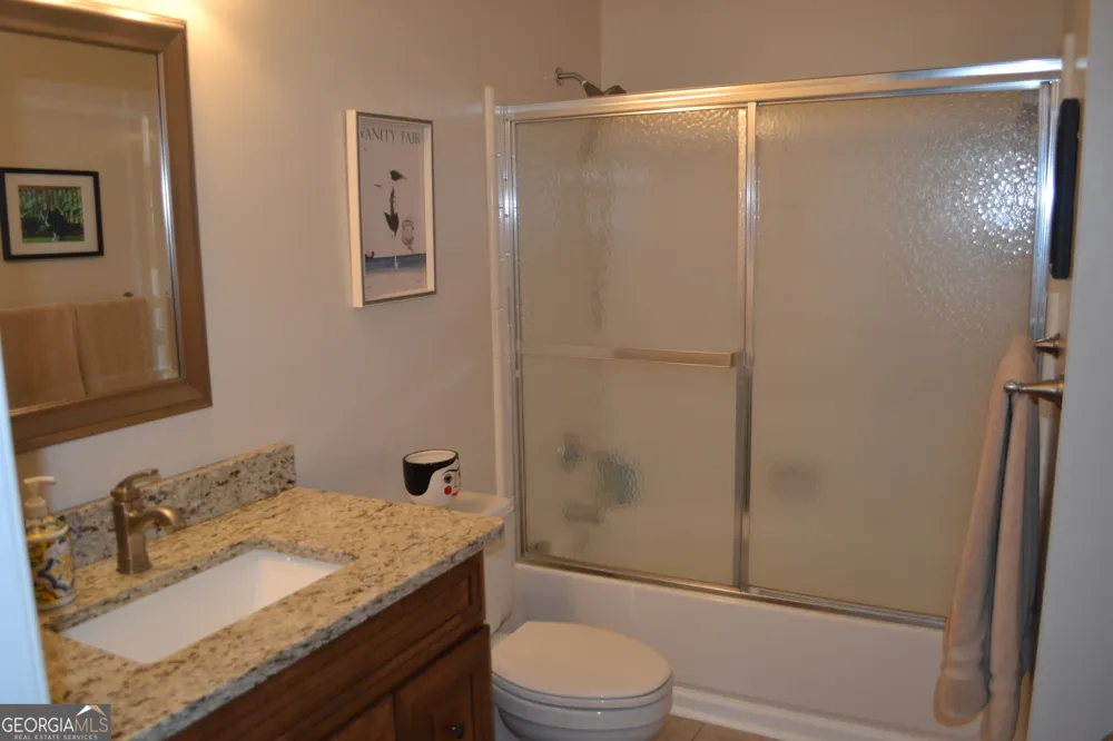 404 Ridgefield DR Peachtree City, GA 30269
