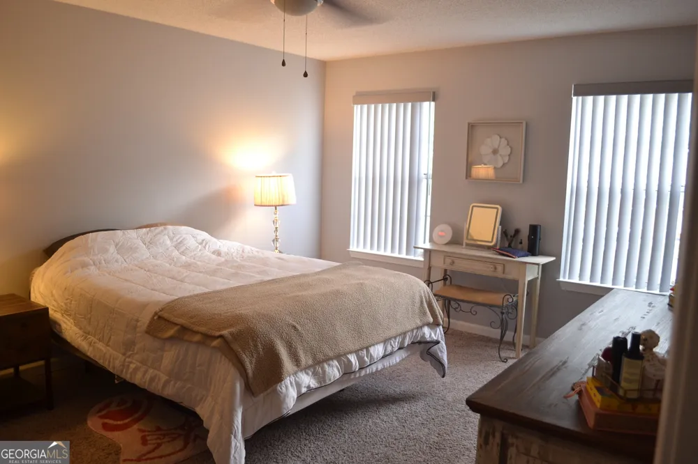 404 Ridgefield DR Peachtree City, GA 30269