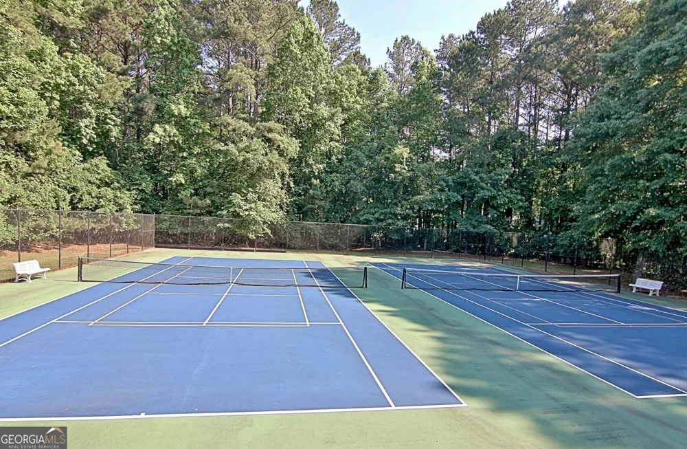 404 Ridgefield DR Peachtree City, GA 30269