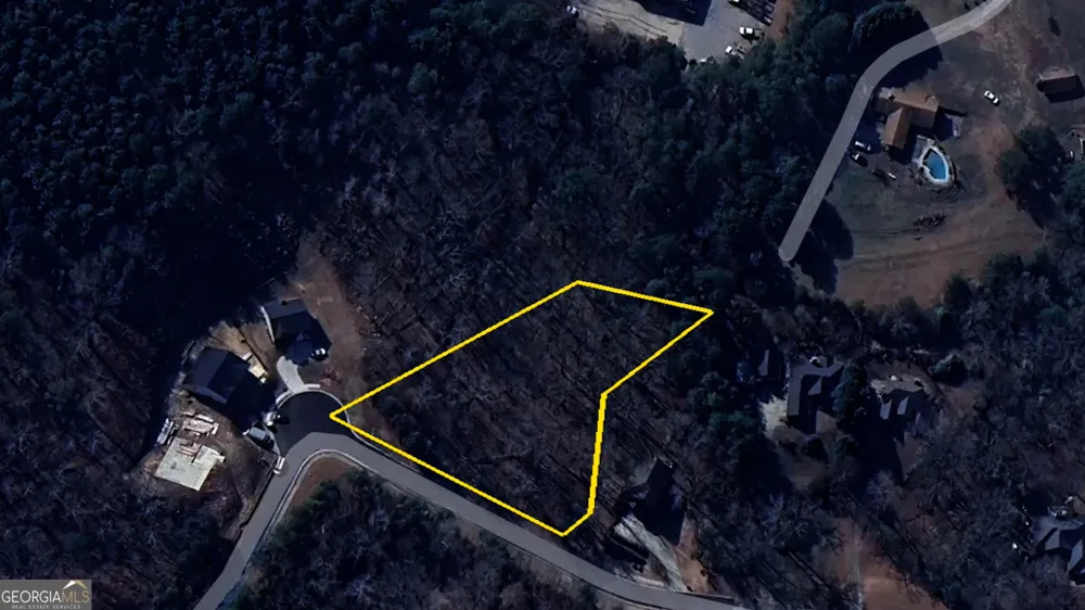 2070 Wood Valley DR Loganville, GA 30052