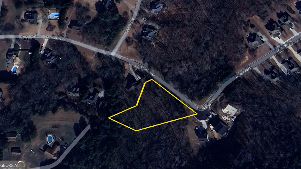 2070 Wood Valley DR Loganville, GA 30052
