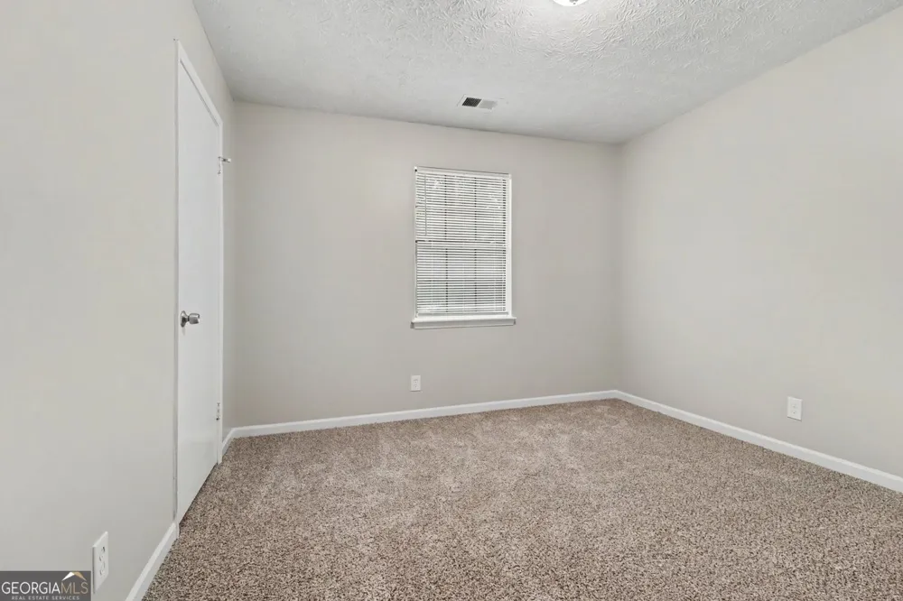 5487 Hall CIR Union City, GA 30291