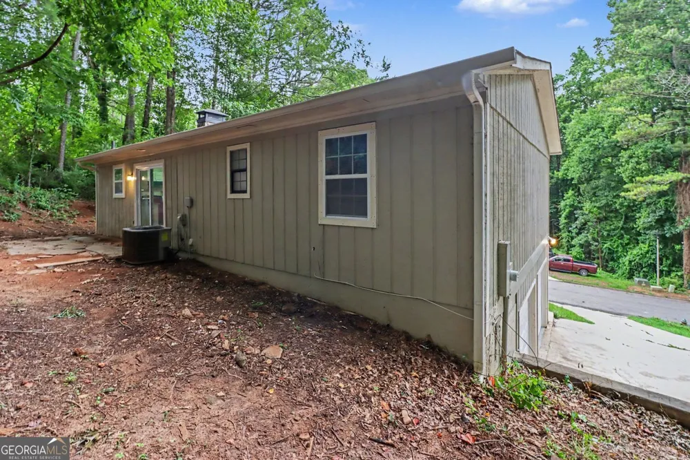 5487 Hall CIR Union City, GA 30291