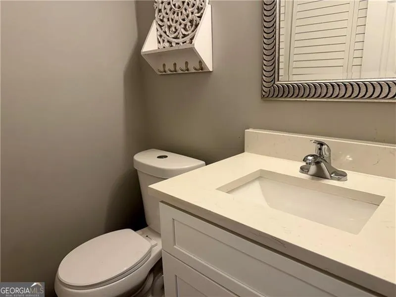 1059 Mariners DR Stone Mountain, GA 30083
