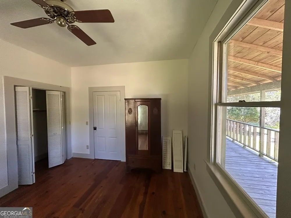 1024 Stonepile RD Clarkesville, GA 30523