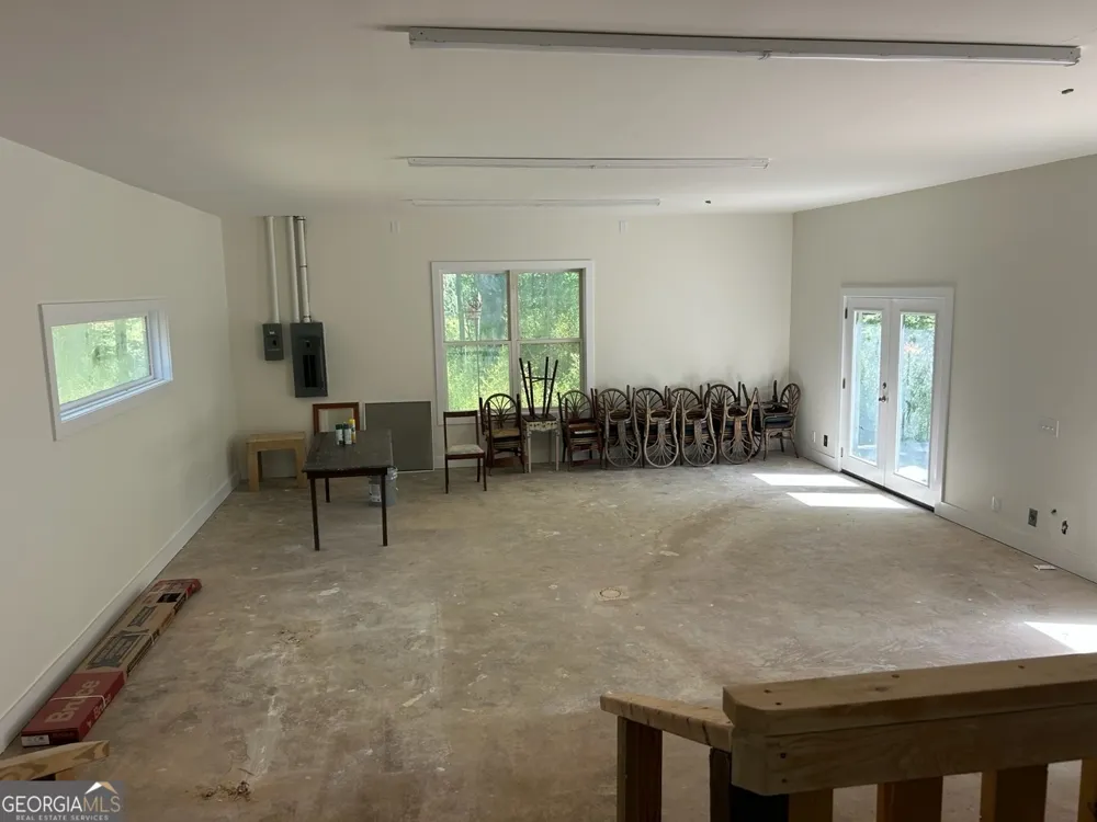 1024 Stonepile RD Clarkesville, GA 30523