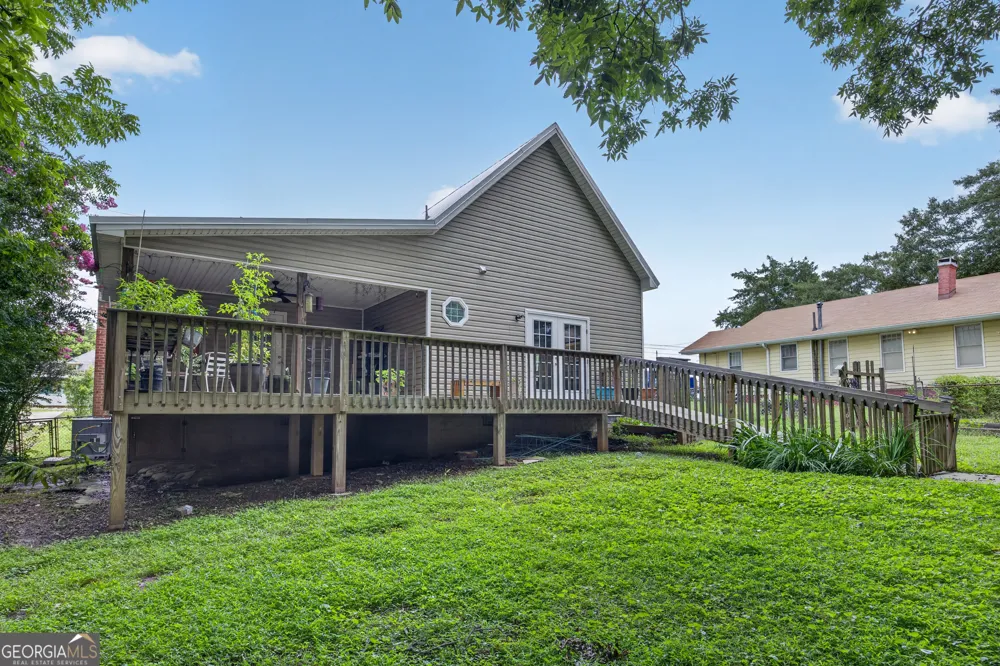 171 NE Broad ST Fairburn, GA 30213