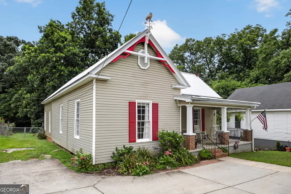 171 NE Broad ST Fairburn, GA 30213