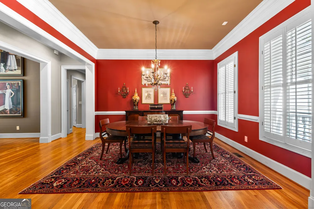 209 River Oaks DR LaGrange, GA 30240