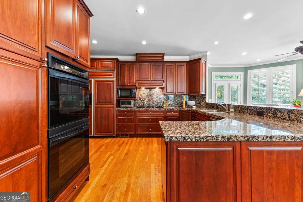 209 River Oaks DR LaGrange, GA 30240