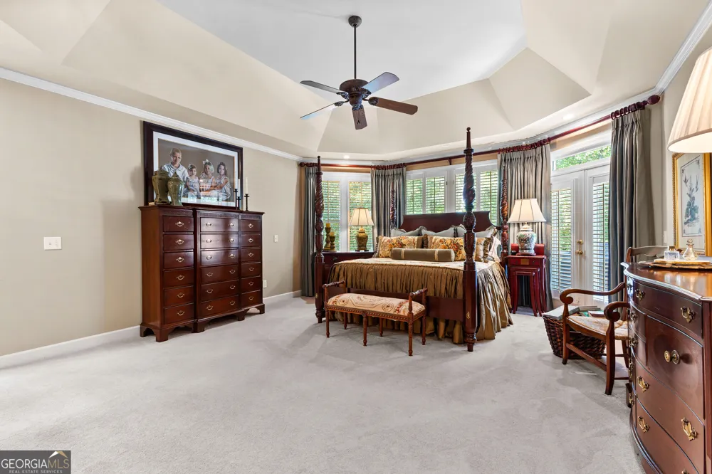 209 River Oaks DR LaGrange, GA 30240