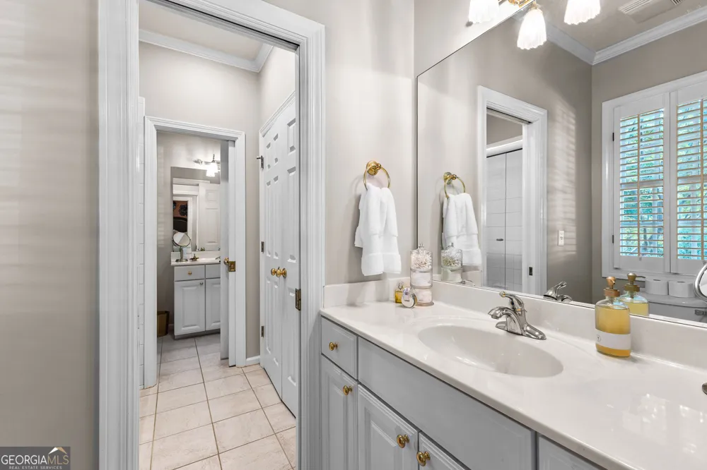 209 River Oaks DR LaGrange, GA 30240
