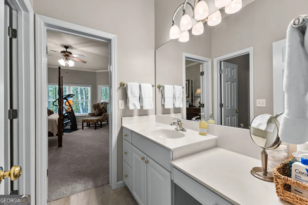 209 River Oaks DR LaGrange, GA 30240