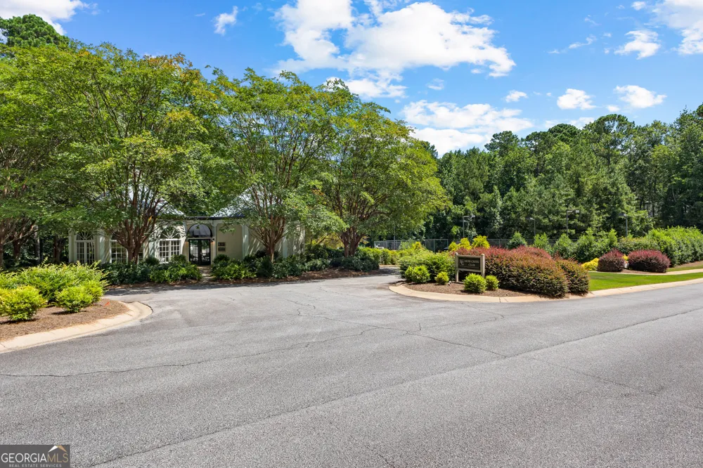 209 River Oaks DR LaGrange, GA 30240