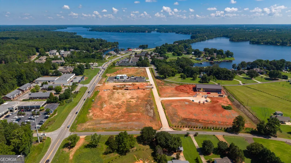 103 Thunder Pointe DR Eatonton, GA 31024