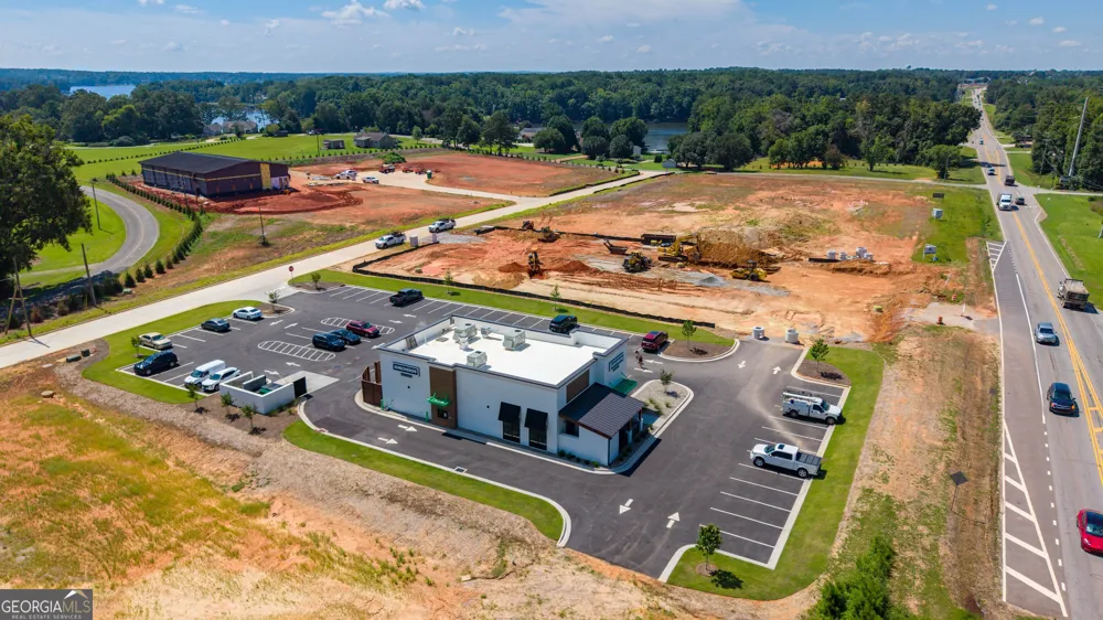 103 Thunder Pointe DR Eatonton, GA 31024