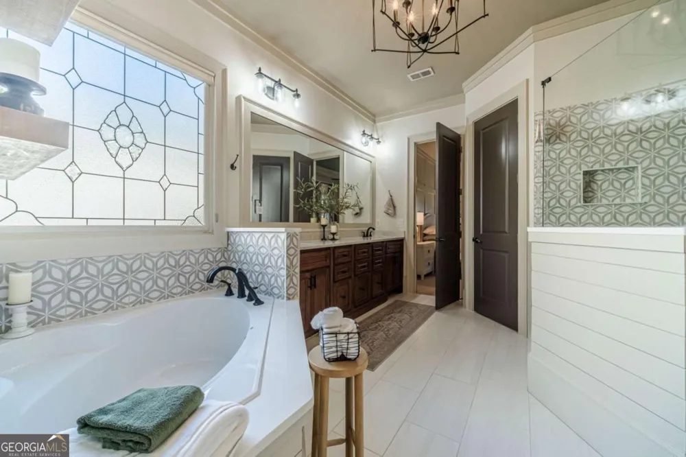 411 Tralee CT Statham, GA 30666