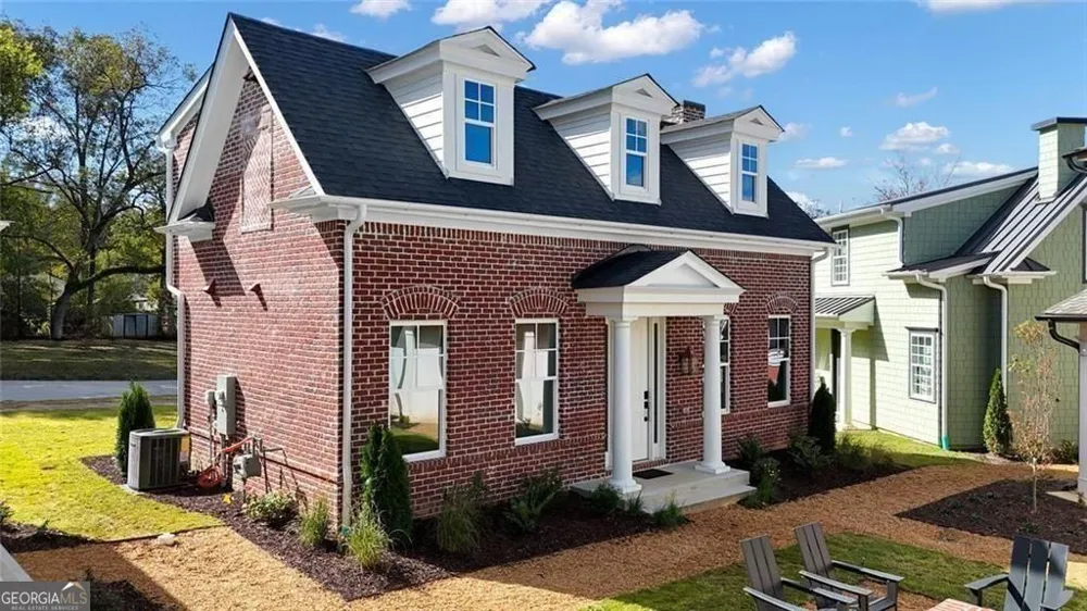 124 Morgan ST Senoia, GA 30276