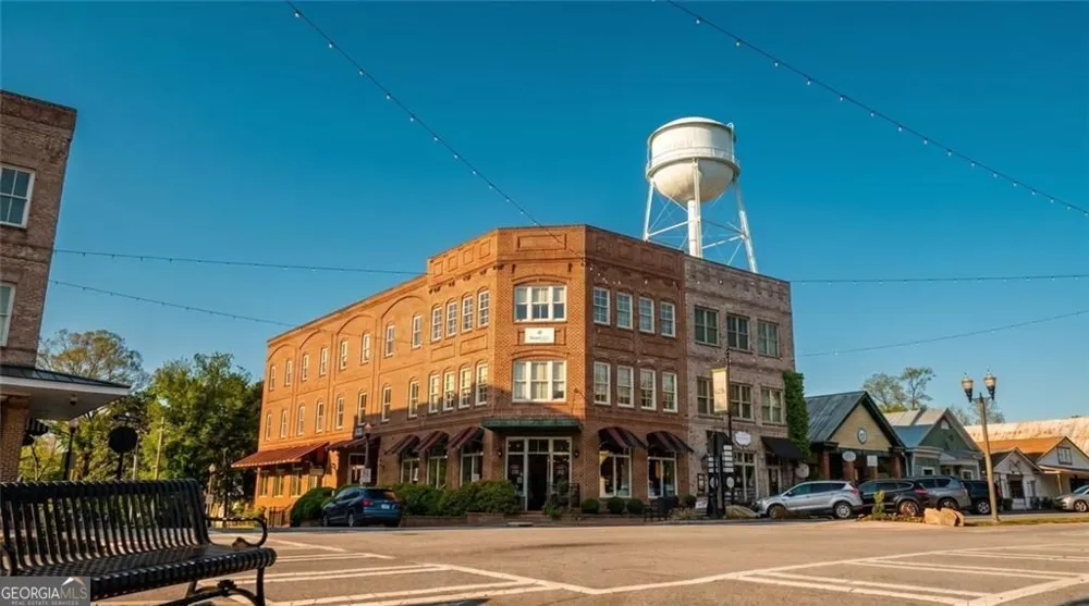 124 Morgan ST Senoia, GA 30276