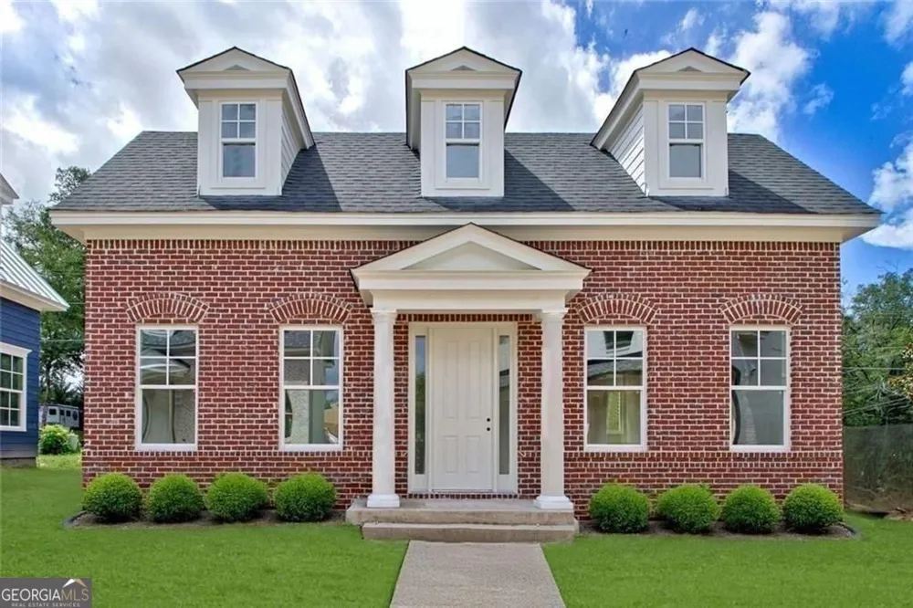 124 Morgan ST Senoia, GA 30276