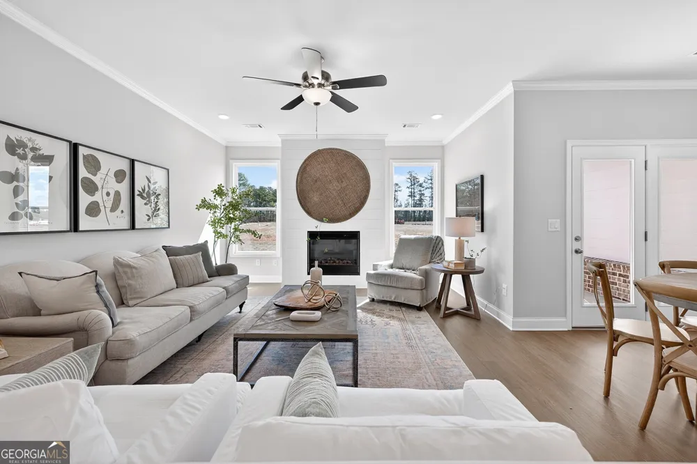 1134 Bartlett TRCE Suwanee, GA 30024