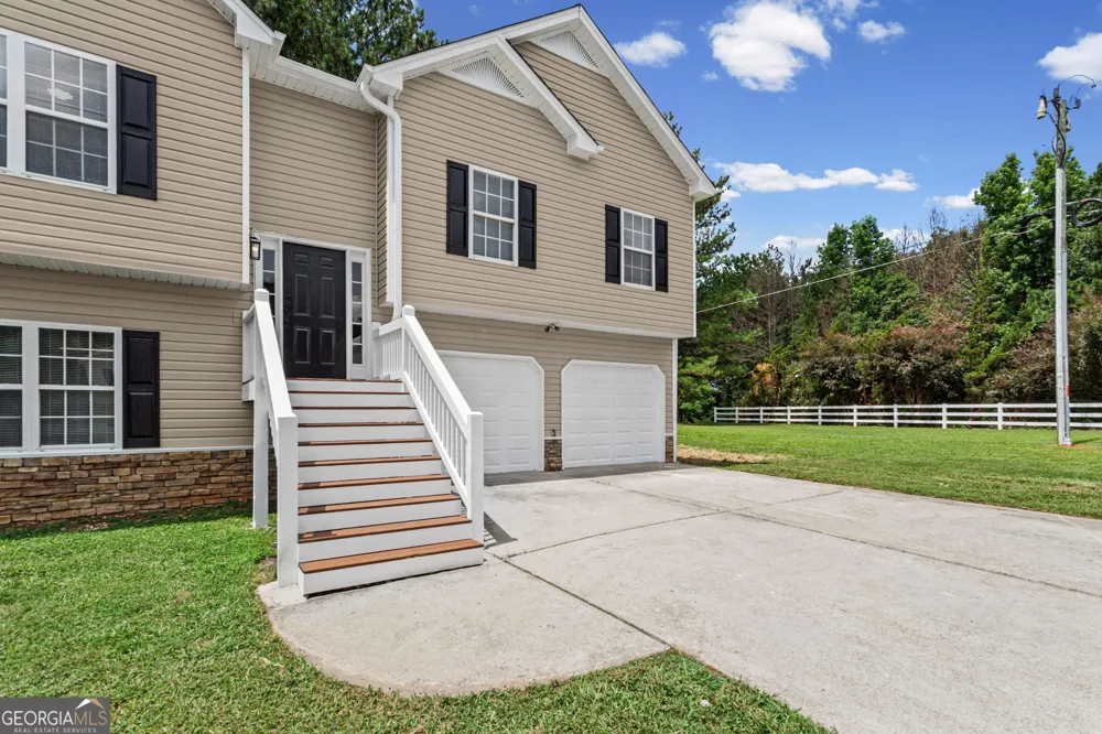 18 Farmington DR Temple, GA 30179