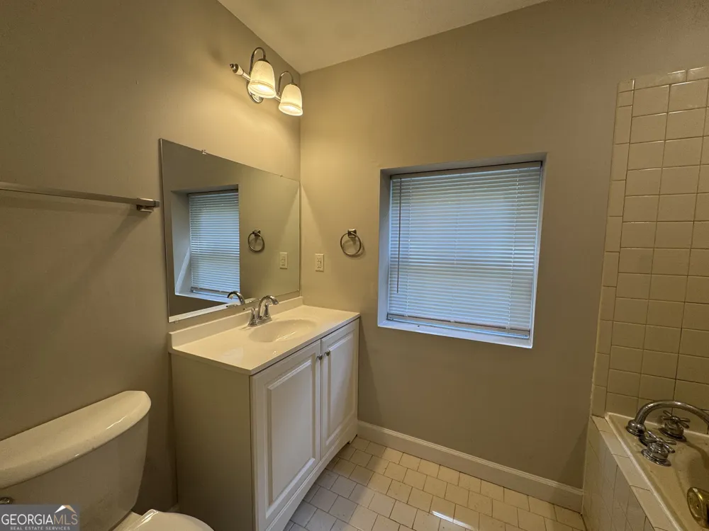 650 Morton RD Athens, GA 30605