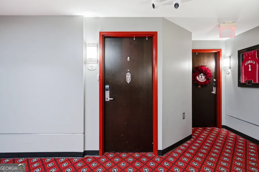 250 W Broad ST Athens, GA 30601