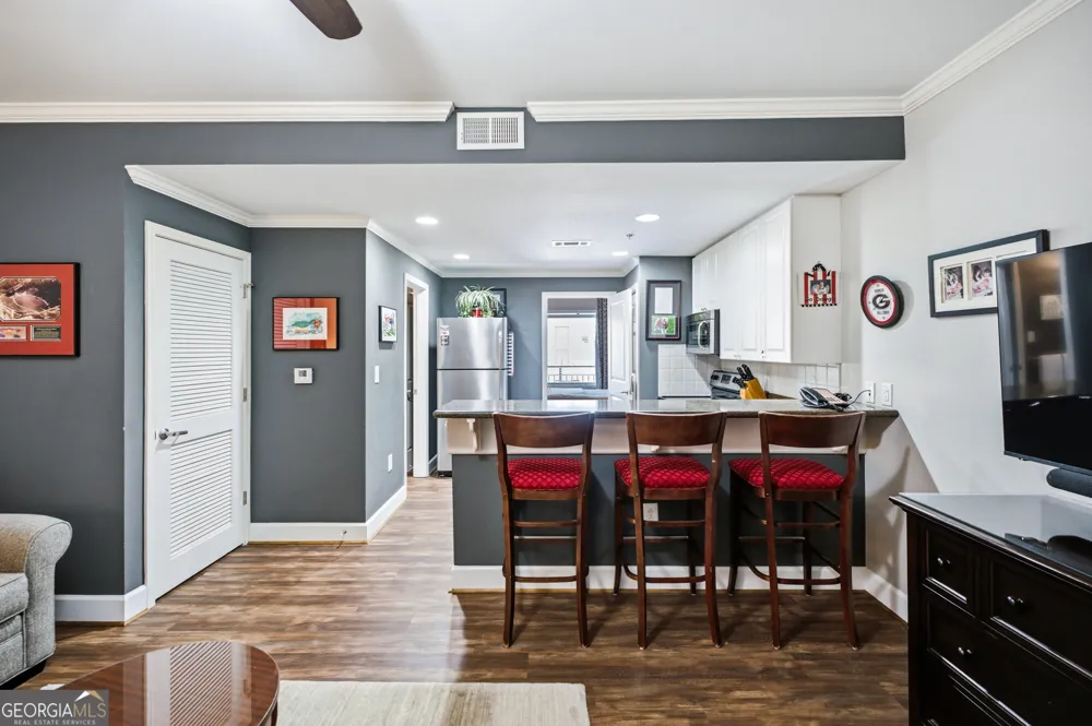 250 W Broad ST Athens, GA 30601