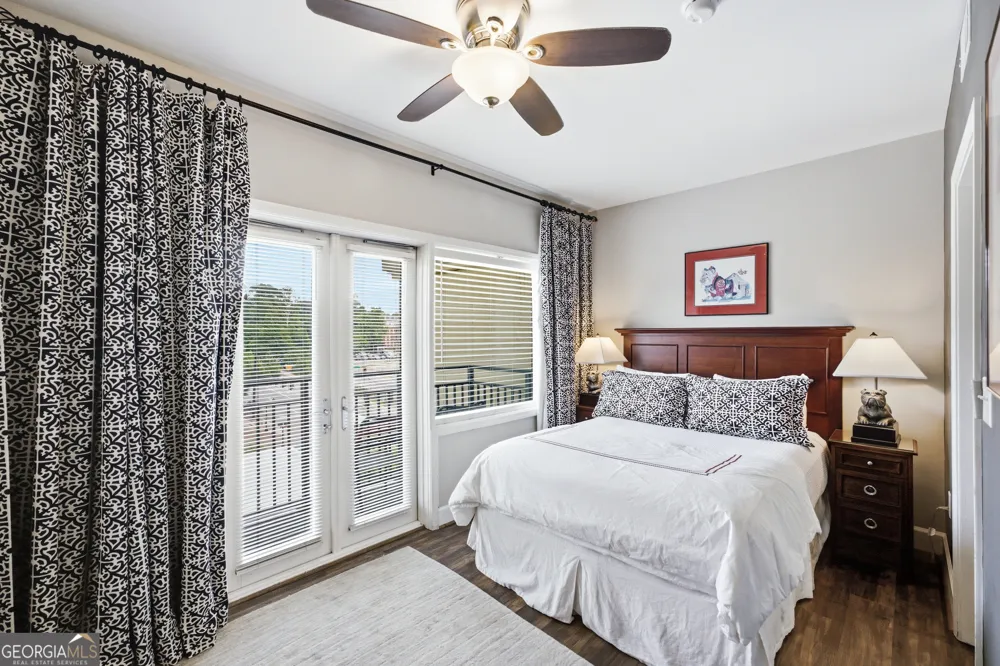 250 W Broad ST Athens, GA 30601