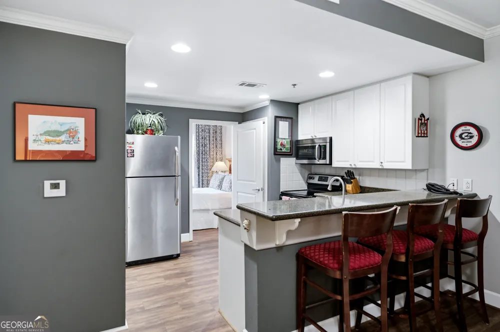 250 W Broad ST Athens, GA 30601