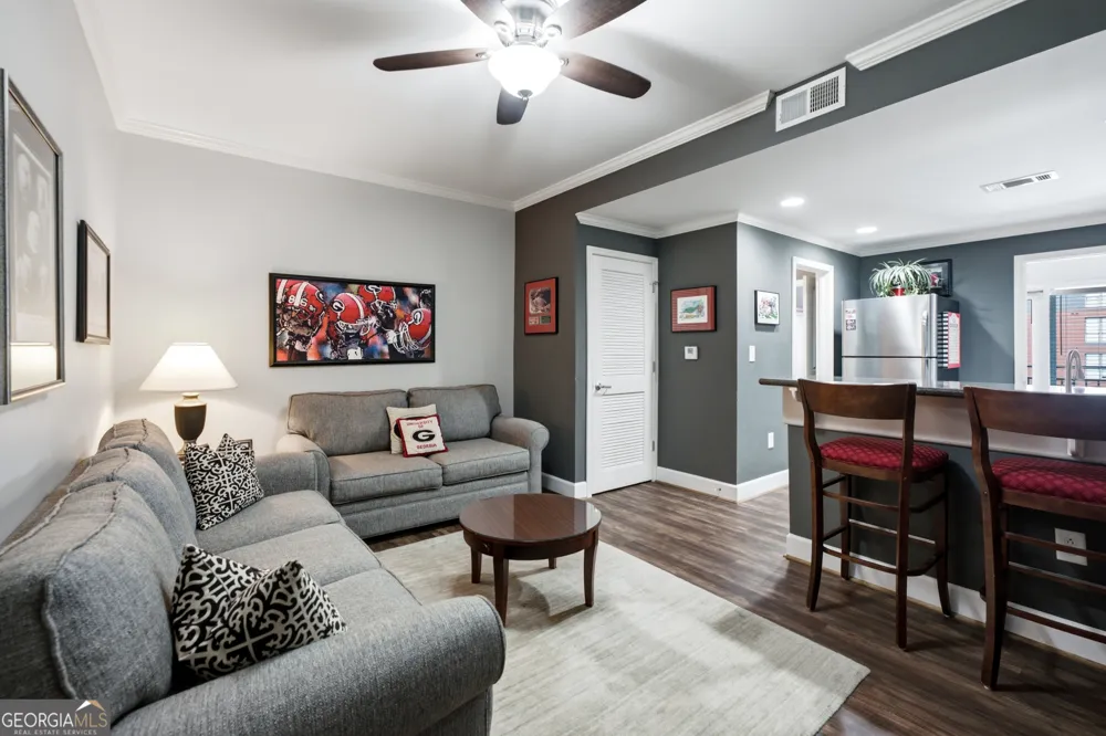 250 W Broad ST Athens, GA 30601