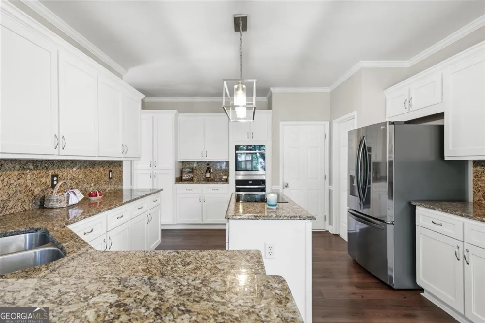 12700 Oxfordshire CT Johns Creek, GA 30005