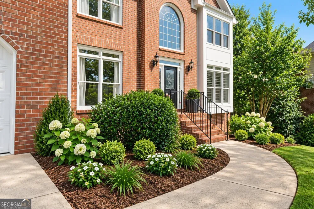 12700 Oxfordshire CT Johns Creek, GA 30005