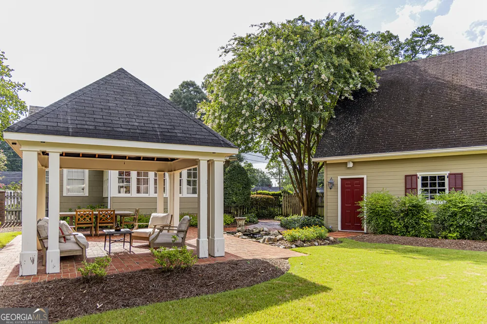 403 N College ST Cedartown, GA 30125