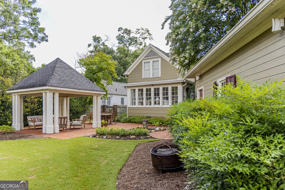 403 N College ST Cedartown, GA 30125