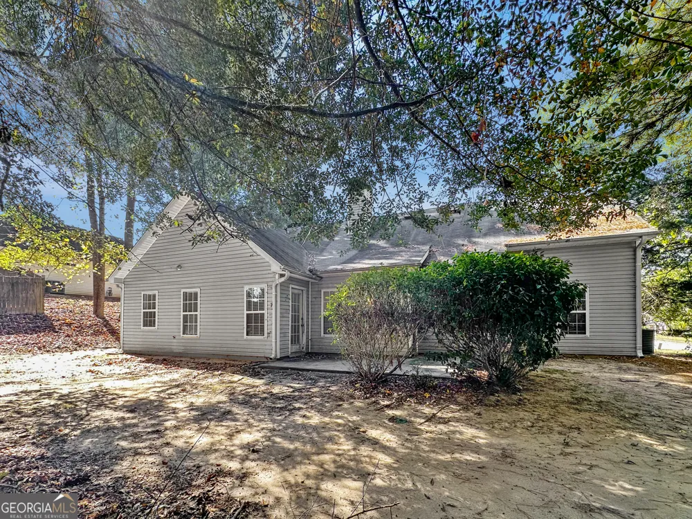 130 Hibiscus TRL Fayetteville, GA 30215
