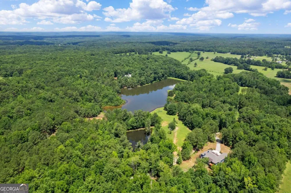 10861 Hutcheson Ferry RD Chattahoochee Hills, GA 30268