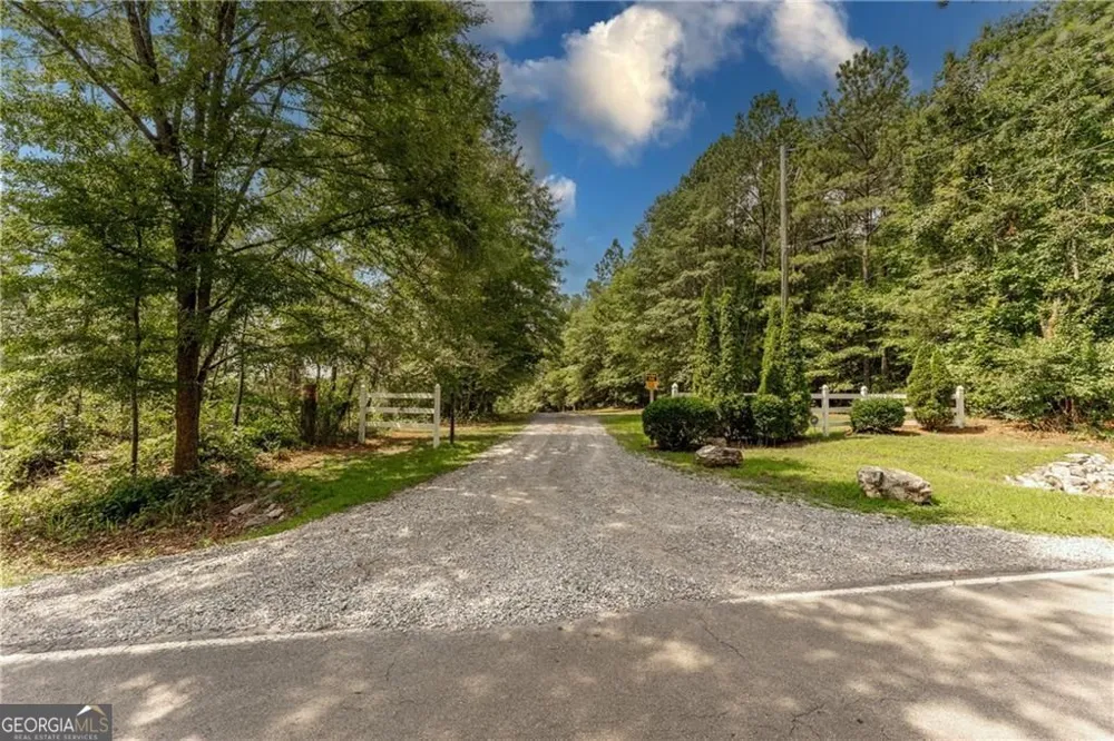 1158 Bailey RD Aragon, GA 30104