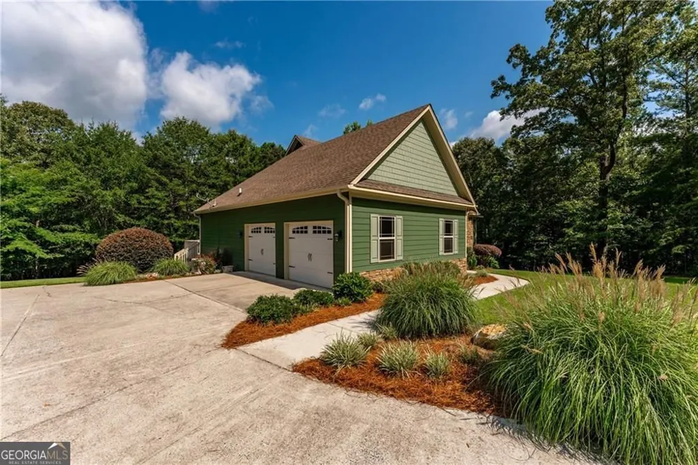1158 Bailey RD Aragon, GA 30104