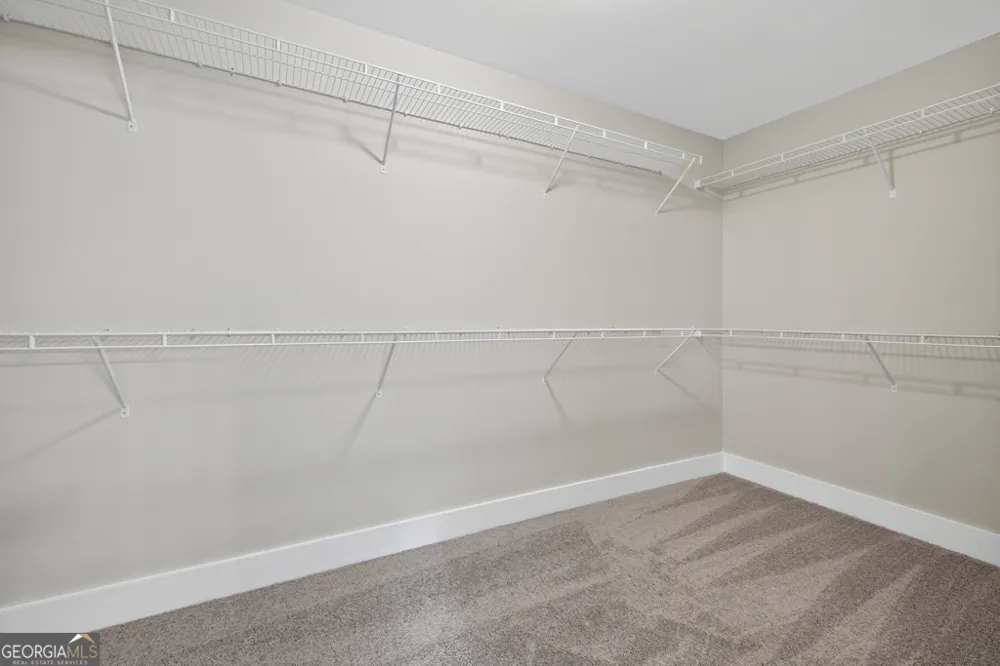 468 Roper RD Canon, GA 30520